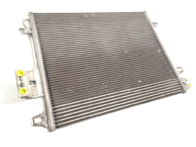 Recambio de condensador / radiador aire acondicionado para lancia voyager (404) gold referencia OEM IAM T782AA1132  K04677782AC