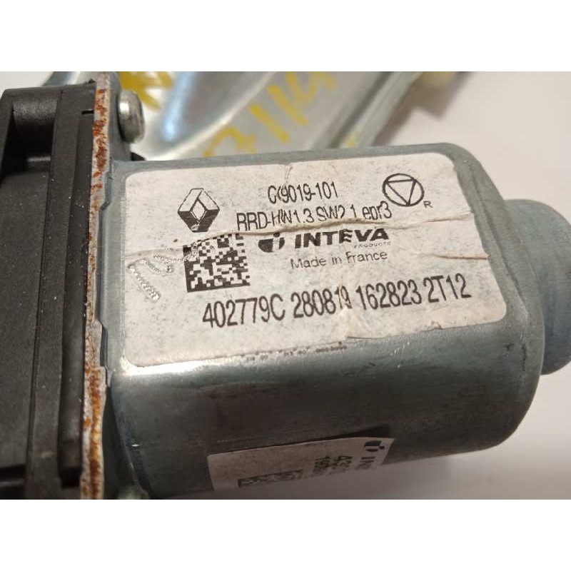 Recambio de elevalunas trasero derecho para renault megane iv grandtour 1.3 tce referencia OEM IAM 827209091R  402779C