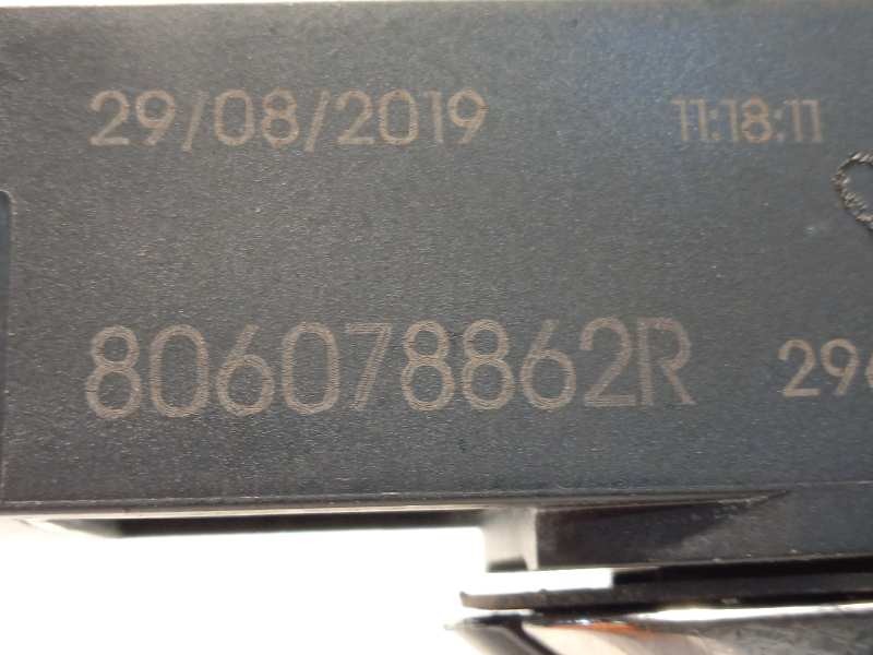 Recambio de maneta exterior trasera izquierda para renault megane iv grandtour 1.3 tce referencia OEM IAM 806078862R  