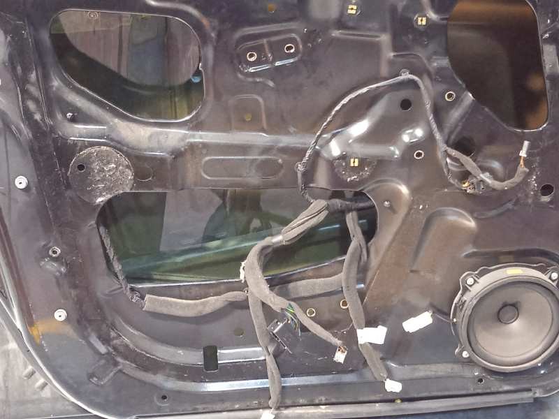 Recambio de puerta delantera izquierda para chevrolet captiva 2.0 diesel cat referencia OEM IAM 42352069  