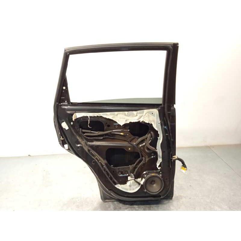 Recambio de puerta trasera izquierda para chevrolet captiva 2.0 diesel cat referencia OEM IAM NOREF  