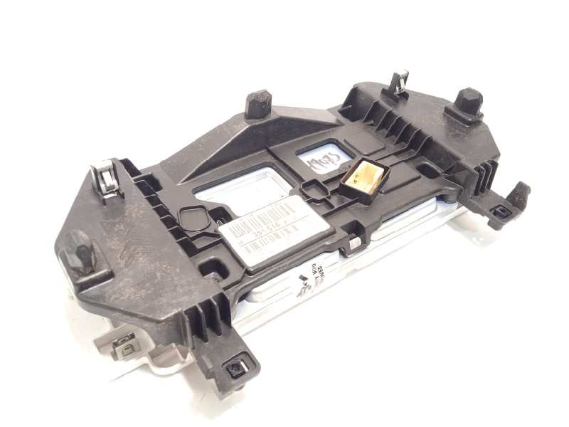 Recambio de cuadro instrumentos para opel corsa f gs line referencia OEM IAM 9835151680  