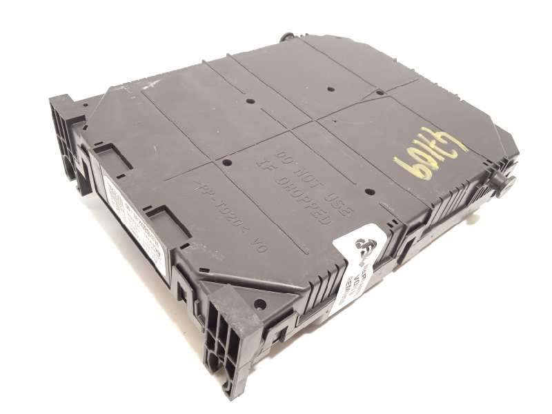 Recambio de caja reles / fusibles para opel grandland x referencia OEM IAM 9832880280  