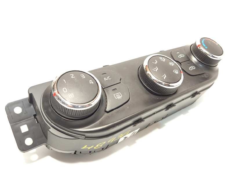 Recambio de mando climatizador para kia cee´d 1.4 crdi cat referencia OEM IAM 97250A2003  