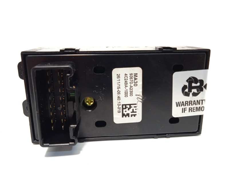 Recambio de mando elevalunas delantero izquierdo para kia cee´d 1.4 crdi cat referencia OEM IAM 93570A2300  