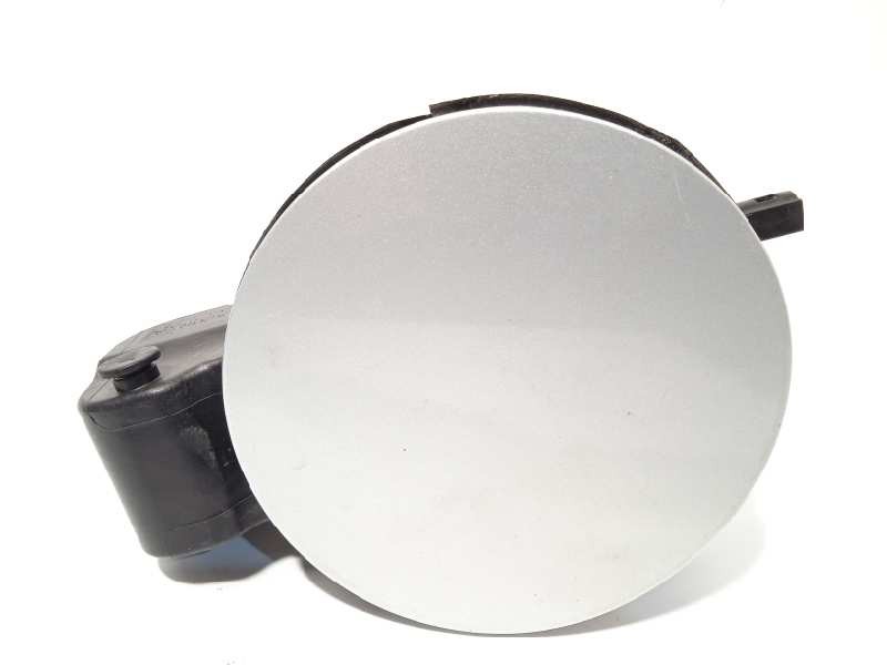 Recambio de tapa exterior combustible para kia cee´d 1.4 crdi cat referencia OEM IAM 81595A2000  