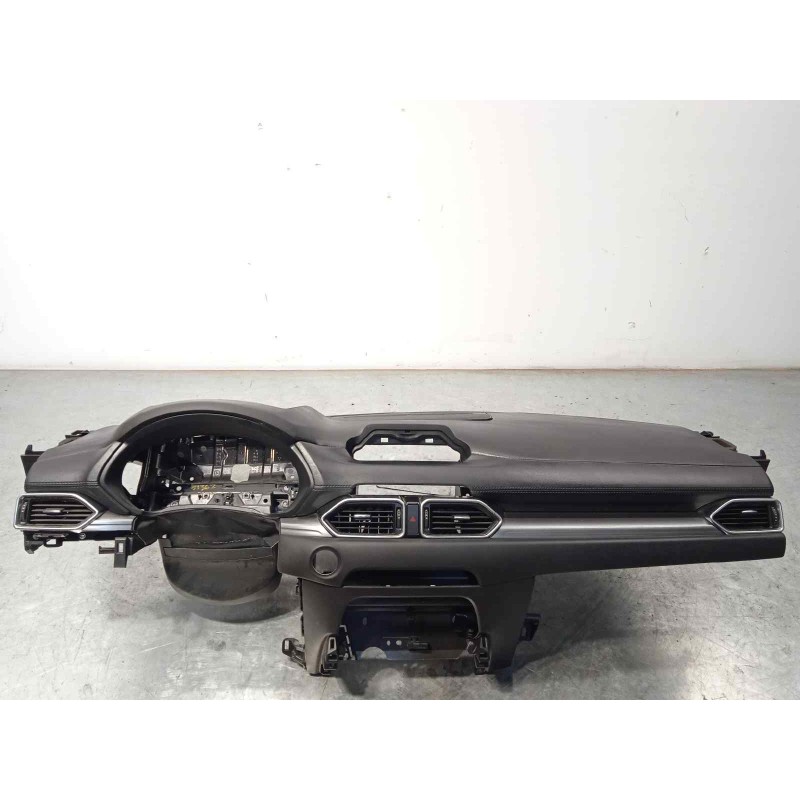 Recambio de salpicadero para mazda cx-5 2.0 cat referencia OEM IAM KB7W60381  KB7W60330D02