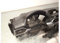 Recambio de salpicadero para mazda cx-5 2.0 cat referencia OEM IAM KB7W60381  KB7W60330D02 2