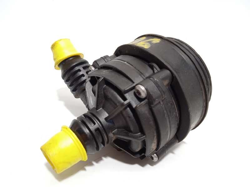 Recambio de bomba agua para bmw serie x5 (g05) xdrive 2.0i referencia OEM IAM 8651287  11518651287