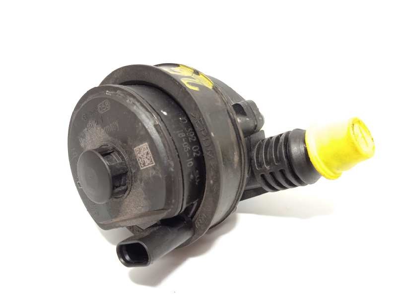 Recambio de bomba agua para bmw serie x5 (g05) xdrive 2.0i referencia OEM IAM 8651287  11518651287