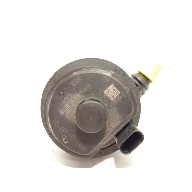 Recambio de bomba agua para bmw serie x5 (g05) xdrive 2.0i referencia OEM IAM 8651287  11518651287