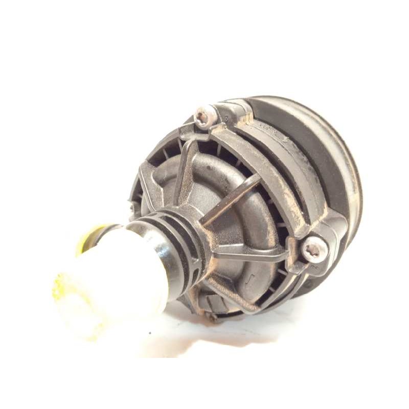 Recambio de bomba agua para bmw serie x5 (g05) xdrive 2.0i referencia OEM IAM 8651287  11518651287