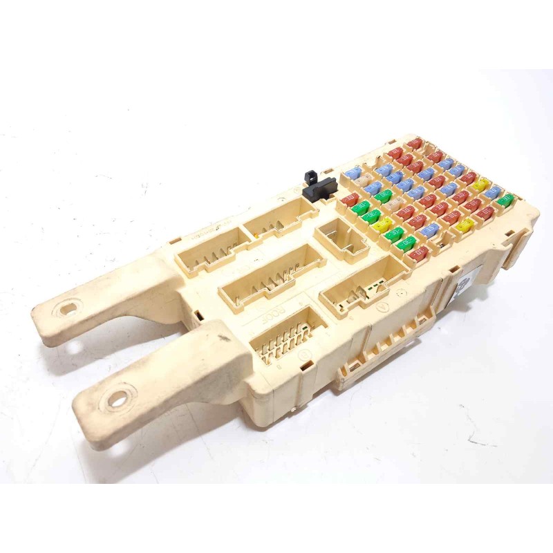 Recambio de caja reles / fusibles para hyundai santa fe (bm) 2.2 crdi cat referencia OEM IAM 919502B210  