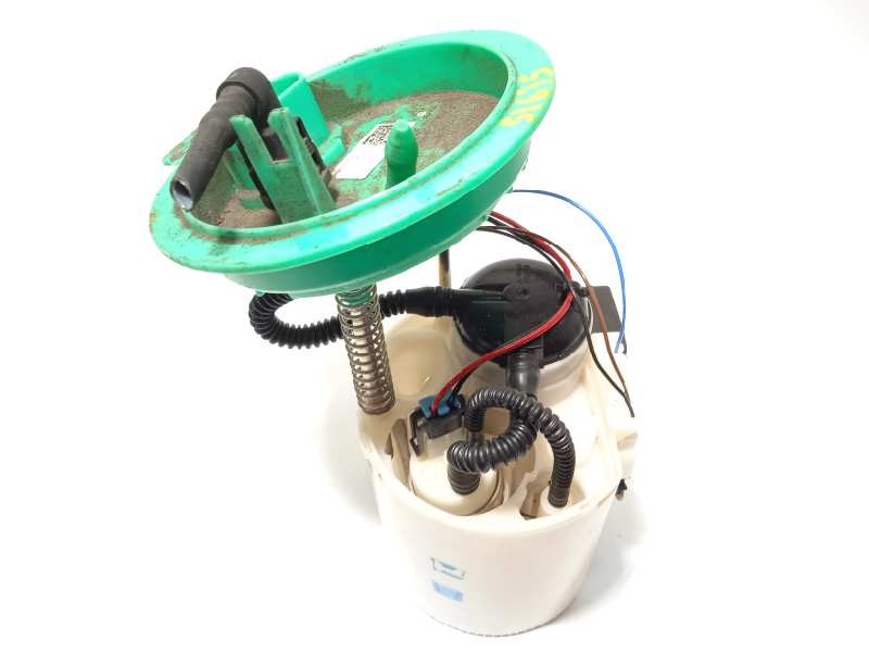 Recambio de bomba combustible para volkswagen golf vii lim. sport by r-line bluemotion referencia OEM IAM 5Q0919051AA  