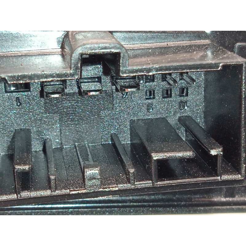 Recambio de elevalunas trasero izquierdo para volkswagen polo 1.0 referencia OEM IAM 2G6839461C  5Q0959407