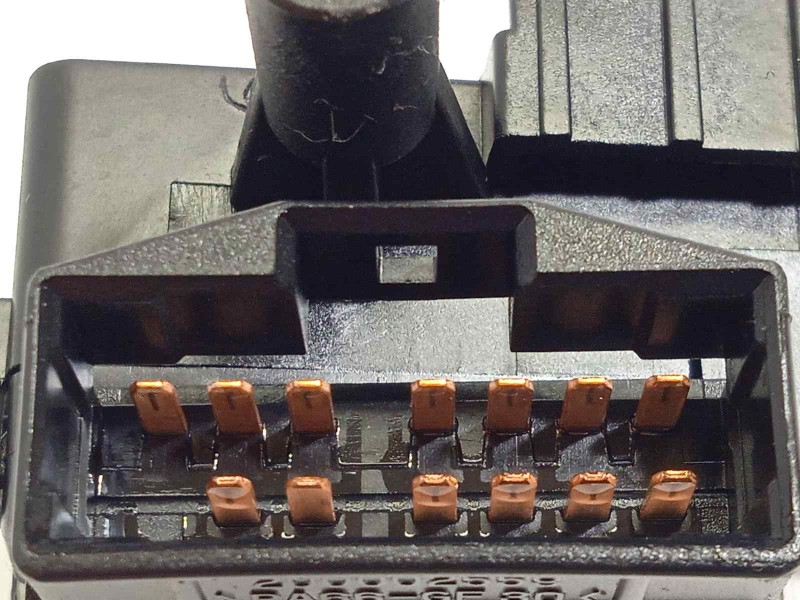 Recambio de mando limpia para hyundai santa fe (bm) 2.2 crdi cat referencia OEM IAM 934202B000CA  