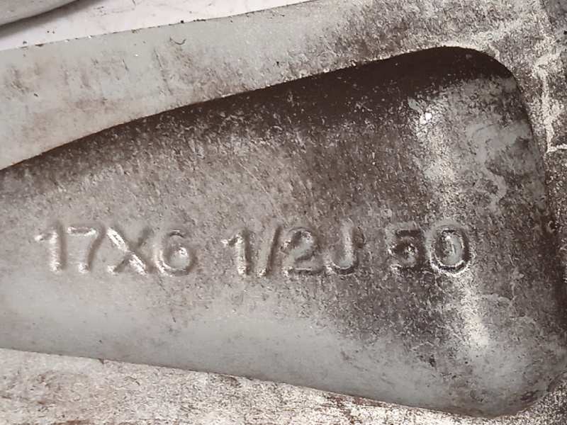 Recambio de llanta para honda cr-v 1.6 dtec cat referencia OEM IAM 17065A  