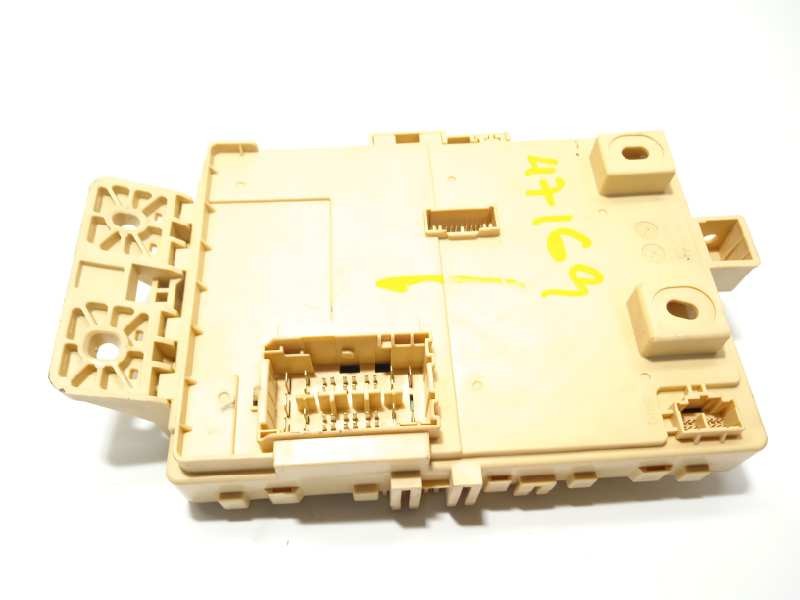 Recambio de caja reles / fusibles para hyundai i30 (pd) select referencia OEM IAM 91950G4030  