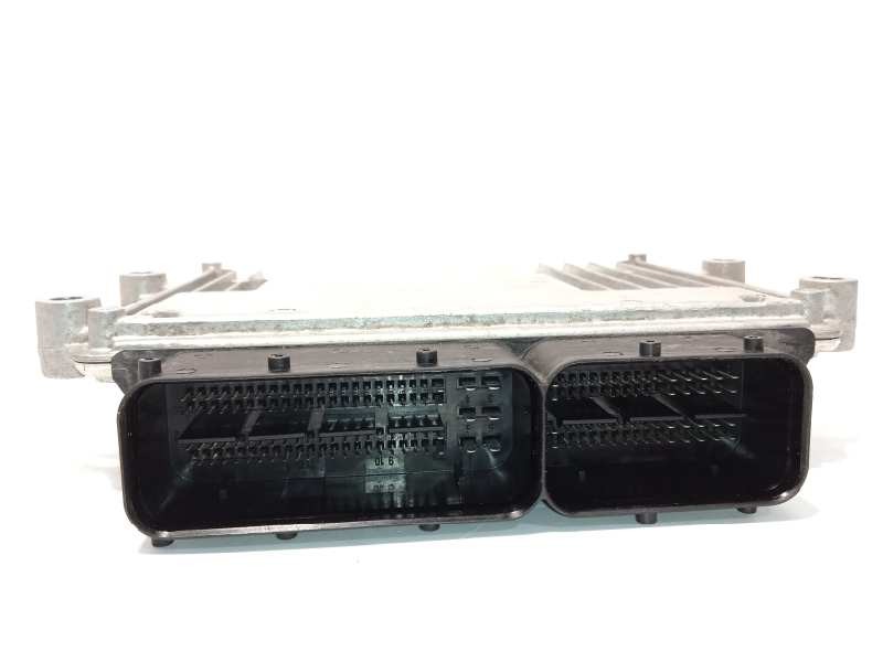 Recambio de centralita motor uce para hyundai i30 (pd) select referencia OEM IAM 3919904AG0  