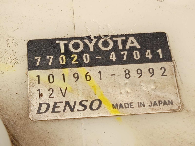 Recambio de bomba combustible para toyota prius (nhw20) 1.5 cat referencia OEM IAM 7702047041  1019618992