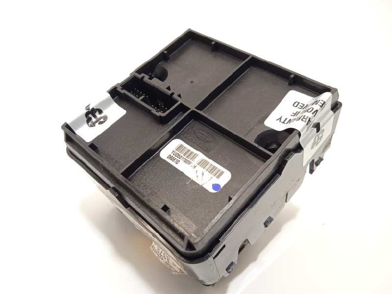 Recambio de mando multifuncion para land rover range rover sport v6 td hse referencia OEM IAM YUD501700WVH  6H3214B596AA8WVH