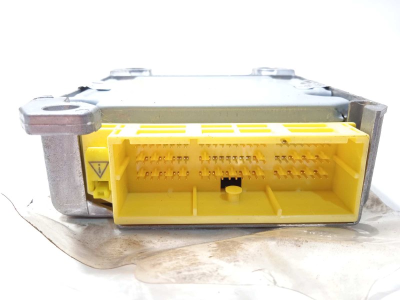 Recambio de centralita airbag para toyota prius (nhw20) 1.5 cat referencia OEM IAM 8917047390  1523006952