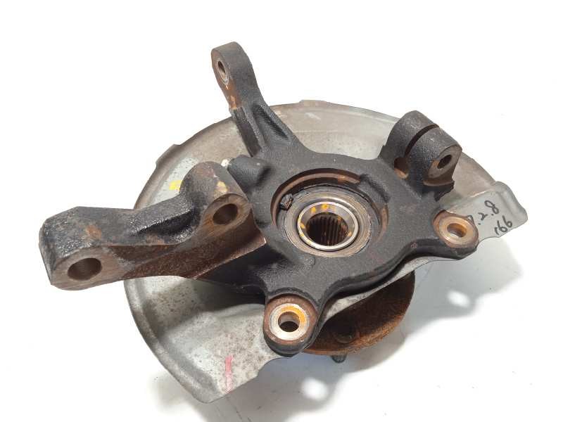 Recambio de mangueta delantera derecha para mitsubishi outlander (gf0) kaiteki 4wd referencia OEM IAM 3870A008  