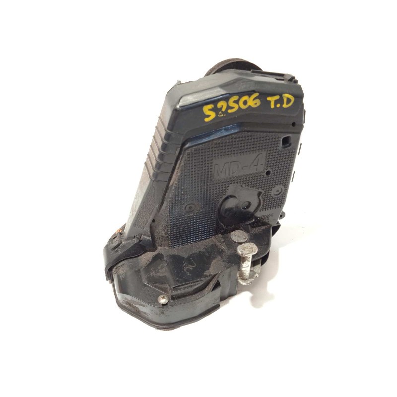 Recambio de cerradura puerta trasera derecha para toyota prius (nhw20) 1.5 cat referencia OEM IAM 6905047041  