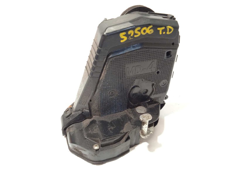 Recambio de cerradura puerta trasera derecha para toyota prius (nhw20) 1.5 cat referencia OEM IAM 6905047041  