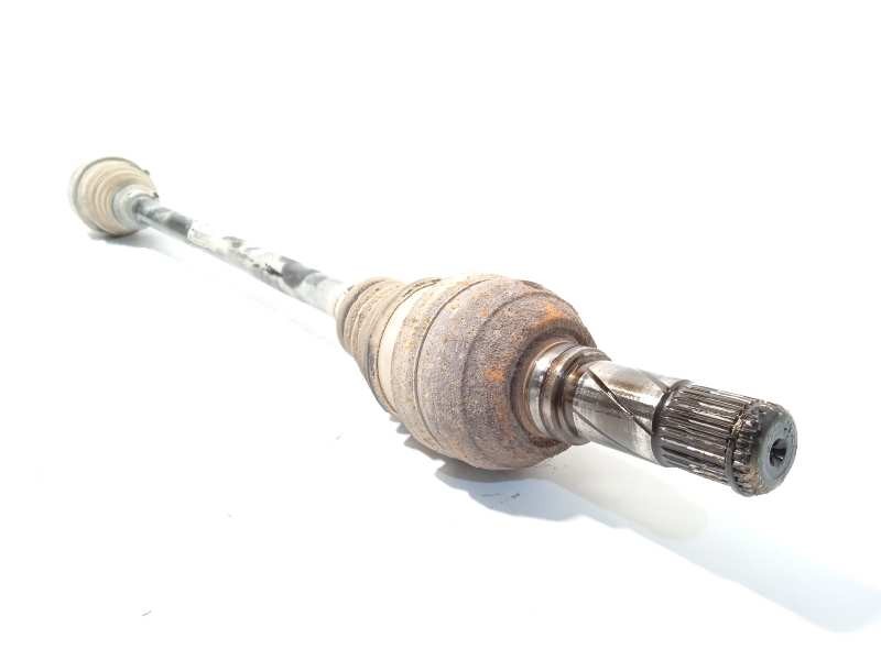 Recambio de transmision trasera izquierda para volvo xc70 2.4 diesel cat referencia OEM IAM P00713276 8603682 T050421