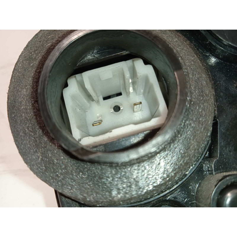 Recambio de cerradura puerta trasera derecha para toyota prius (nhw20) 1.5 cat referencia OEM IAM 6905047041  