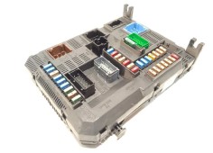 Recambio de caja reles / fusibles para citroën c-elysée shine referencia OEM IAM 9819849680  1631852680 2