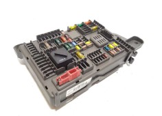Recambio de caja reles / fusibles para bmw x5 (e70) xdrive30d referencia OEM IAM 6931687  61146931687 2