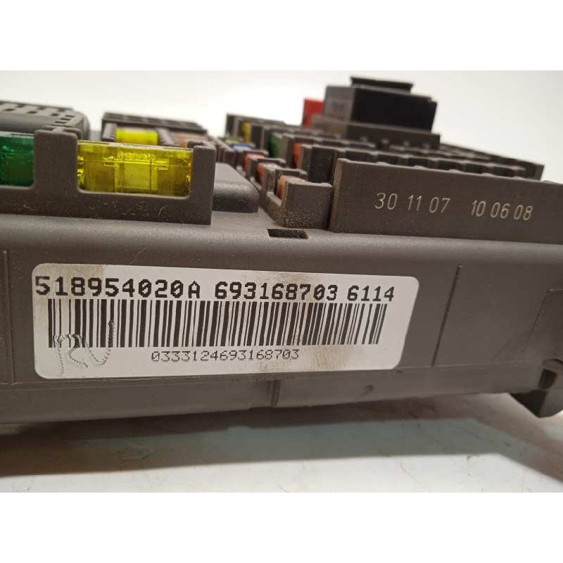 Recambio de caja reles / fusibles para bmw x5 (e70) xdrive30d referencia OEM IAM 6931687  61146931687