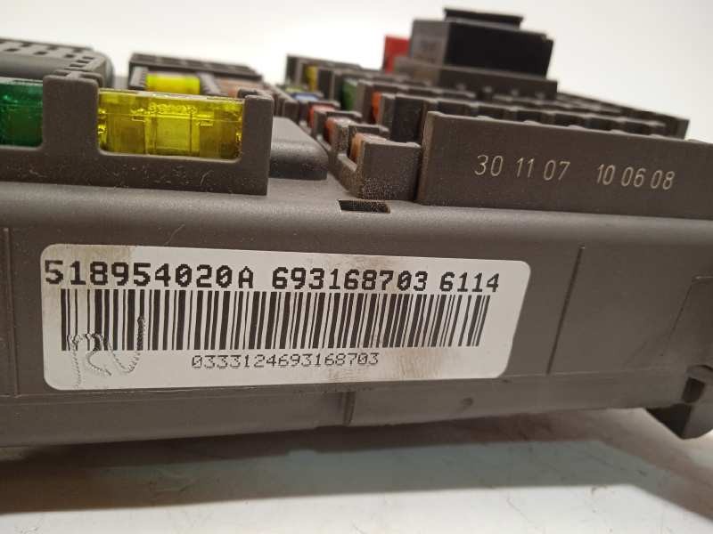 Recambio de caja reles / fusibles para bmw x5 (e70) xdrive30d referencia OEM IAM 6931687  61146931687