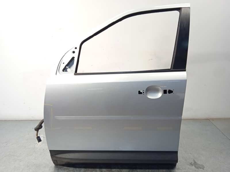 Recambio de puerta delantera izquierda para land rover freelander (lr2) 2.2 td4 cat referencia OEM IAM LR003509  
