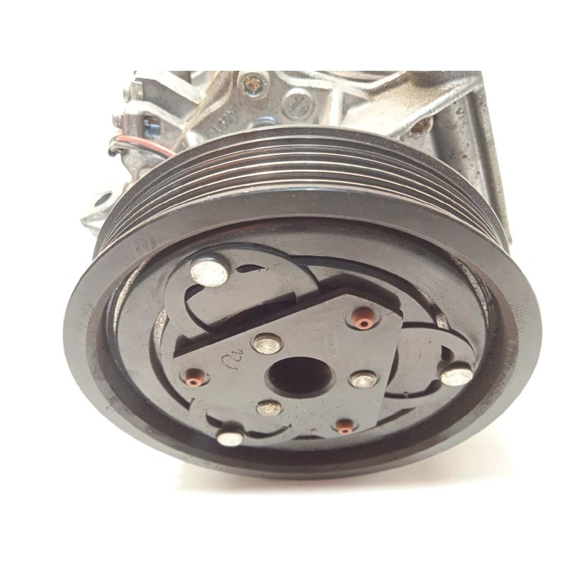 Recambio de compresor aire acondicionado para nissan pulsar (c13) acenta referencia OEM IAM 926003VC6B  926003VC6B