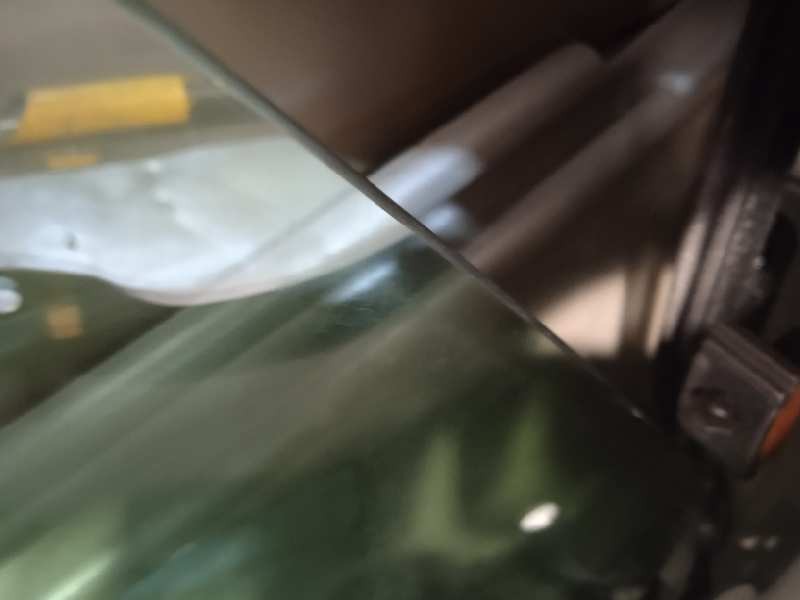 Recambio de puerta delantera izquierda para land rover freelander (lr2) 2.2 td4 cat referencia OEM IAM LR003509  