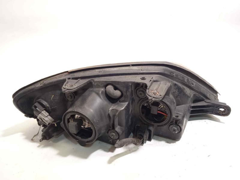 Recambio de faro izquierdo para hyundai coupe (gk) 2.0 16v cat referencia OEM IAM 921012C020  