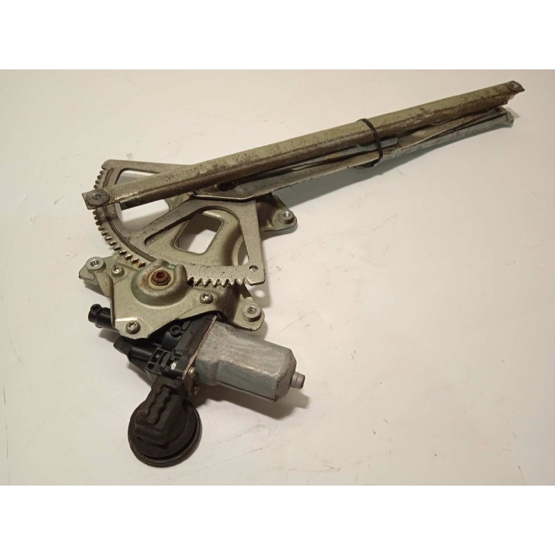 Recambio de elevalunas trasero derecho para toyota prius (nhw20) 1.5 cat referencia OEM IAM 8571035180  2621002330