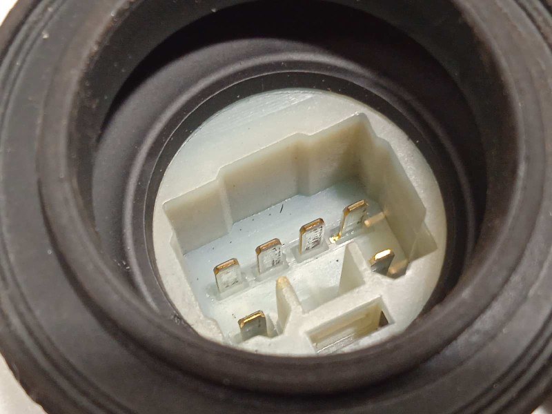 Recambio de elevalunas trasero derecho para toyota prius (nhw20) 1.5 cat referencia OEM IAM 8571035180  2621002330