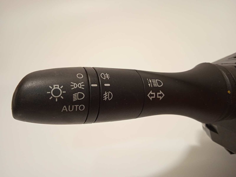 Recambio de mando intermitentes para nissan pulsar (c13) acenta referencia OEM IAM 255604EA2B  479454BA0A