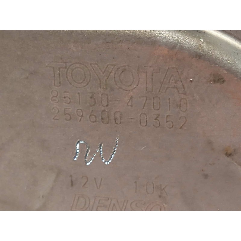 Recambio de motor limpia trasero para toyota prius (nhw20) 1.5 cat referencia OEM IAM 8513047010  2596000352