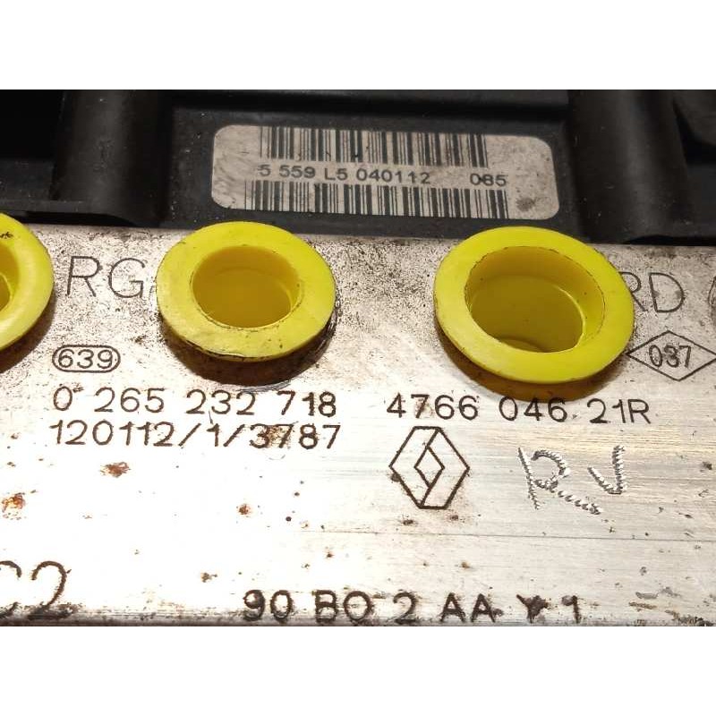 Recambio de abs para dacia sandero laureate referencia OEM IAM 476604621R 0265801018 0265232718