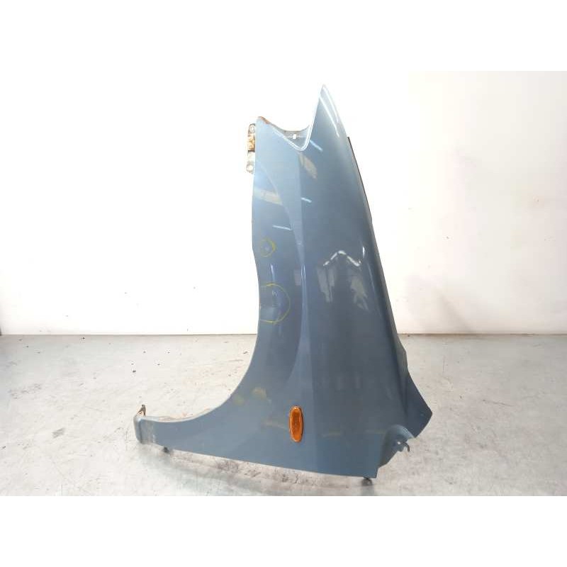 Recambio de aleta delantera izquierda para mazda mpv (lw) 2.0 td comfort7 referencia OEM IAM LC6452211E  