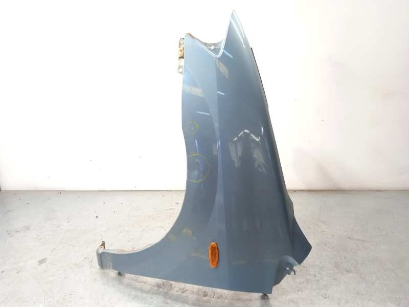 Recambio de aleta delantera izquierda para mazda mpv (lw) 2.0 td comfort7 referencia OEM IAM LC6452211E  