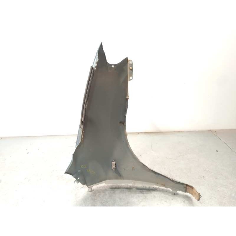 Recambio de aleta delantera izquierda para mazda mpv (lw) 2.0 td comfort7 referencia OEM IAM LC6452211E  