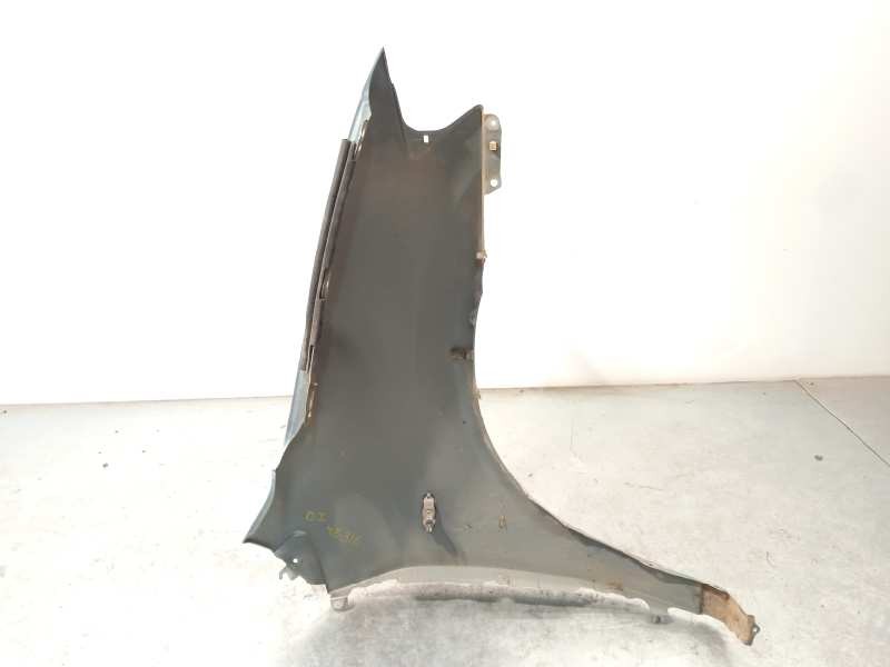 Recambio de aleta delantera izquierda para mazda mpv (lw) 2.0 td comfort7 referencia OEM IAM LC6452211E  