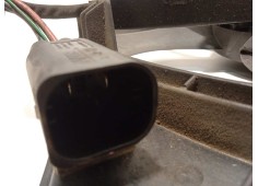 Recambio de electroventilador para bmw x3 (e83) 2.0d referencia OEM IAM 3423556  67326925702 2
