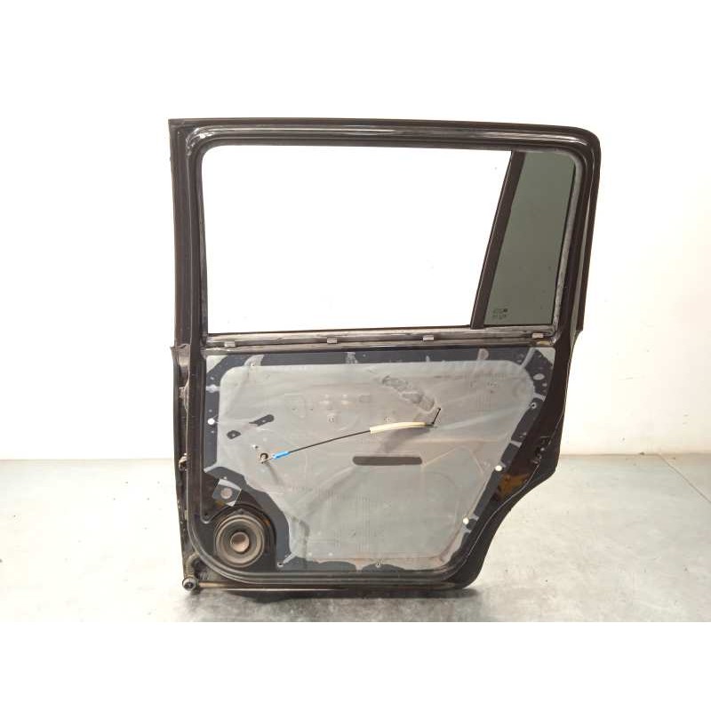 Recambio de puerta trasera derecha para opel zafira b 1.7 16v cdti referencia OEM IAM 13203016  